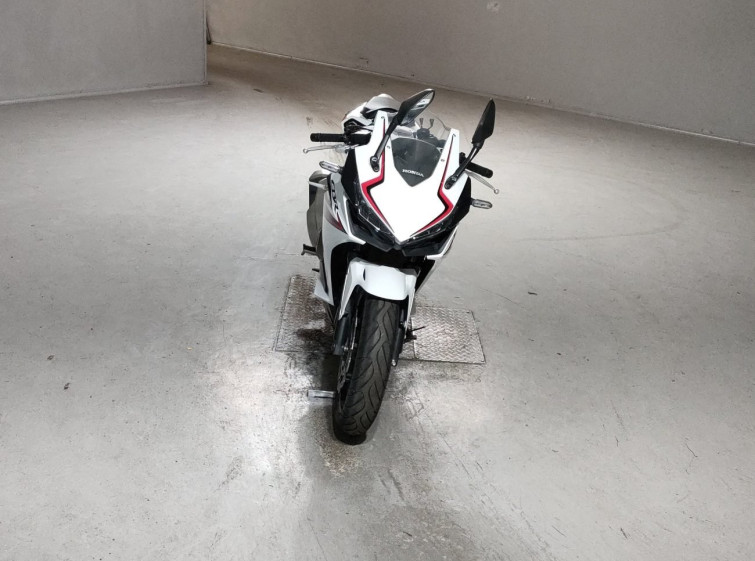 Мотоцикл Honda CBR400R з пробігом 18290 km