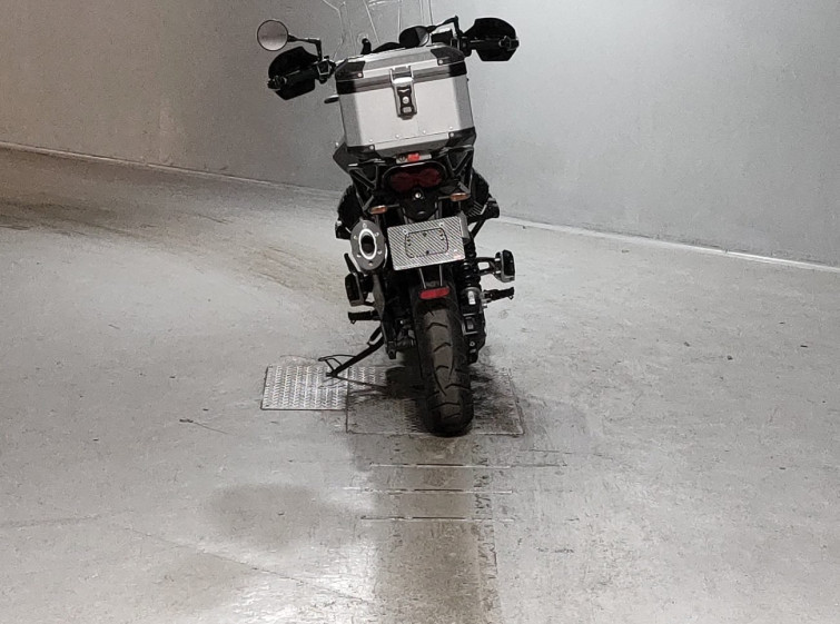 Мотоцикл Moto Guzzi V85TT с пробегом 7703 km