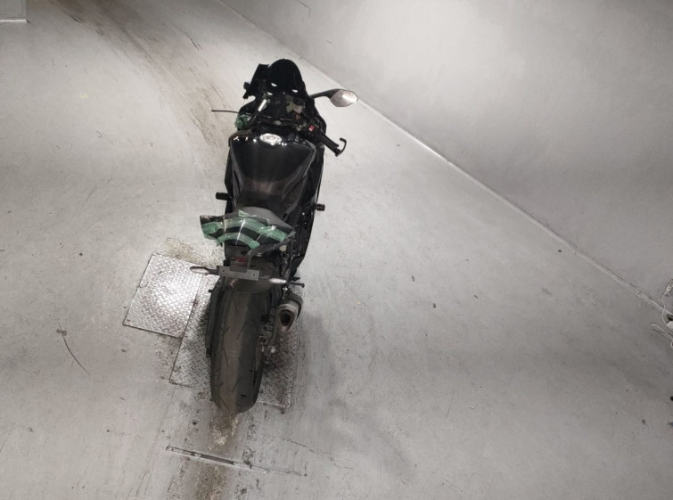 Мотоцикл Yamaha YZF-R6