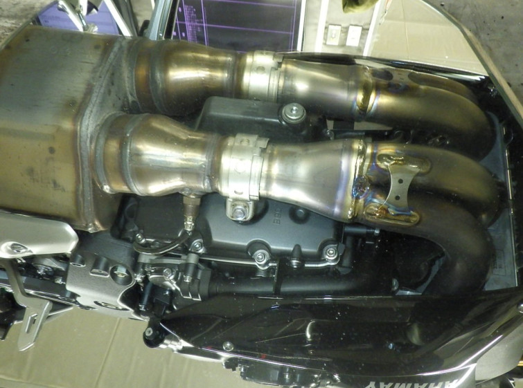 Мотоцикл Yamaha MT-10SP с пробегом 2265 km