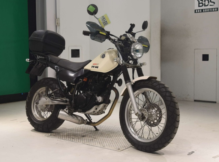Мотоцикл Yamaha TW225