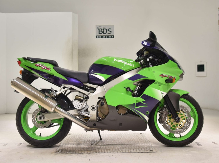 Мотоцикл Kawasaki NINJA ZX-9R с пробегом 48723 km
