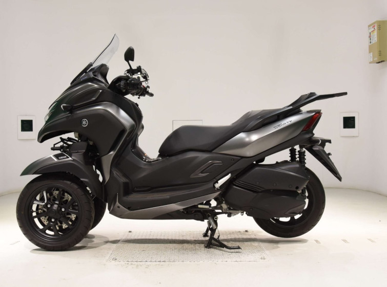 Мотоцикл Yamaha TRICITY300 з пробігом 1992 km