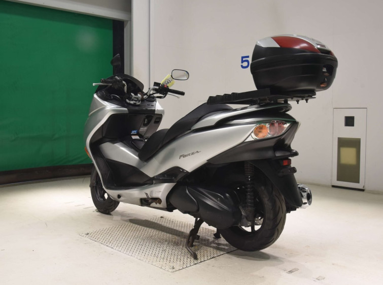 Мотоцикл Honda FORZA Z с пробегом 36420 km