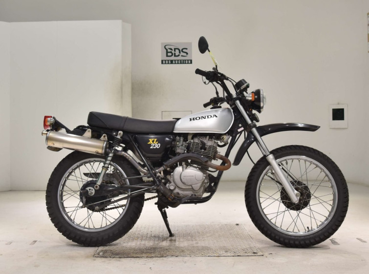 Мотоцикл Honda XL230 з пробігом 24923 km