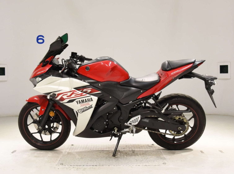 Мотоцикл Yamaha YZF-R25 с пробегом 52624 km