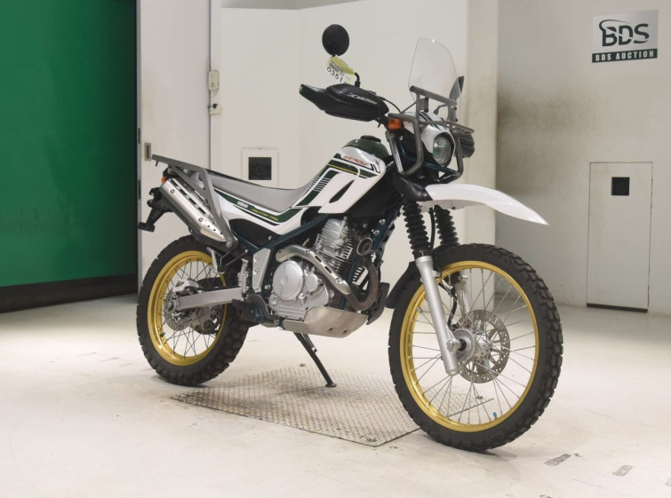 Мотоцикл Yamaha SEROW XT250 с пробегом 10567 km