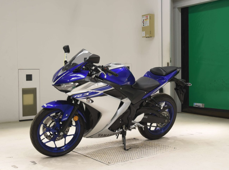 Мотоцикл Yamaha YZF-R3 с пробегом 17767 km