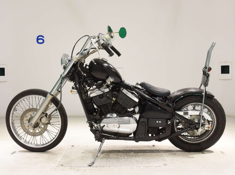 Мотоцикл Kawasaki VULCAN400 CUSTOM з пробігом 2056 km