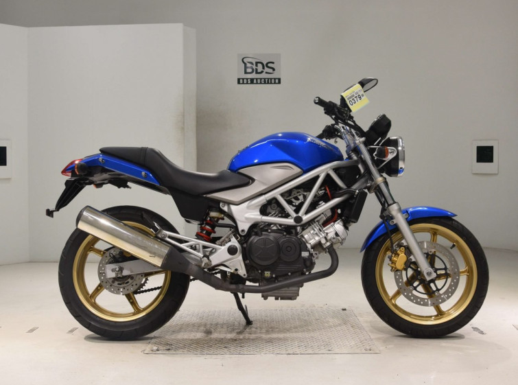Мотоцикл Honda VTR250 с пробегом 22758 km