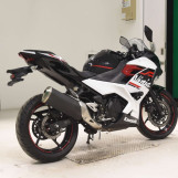 Мотоцикл Kawasaki NINJA400 з пробігом 22331 km