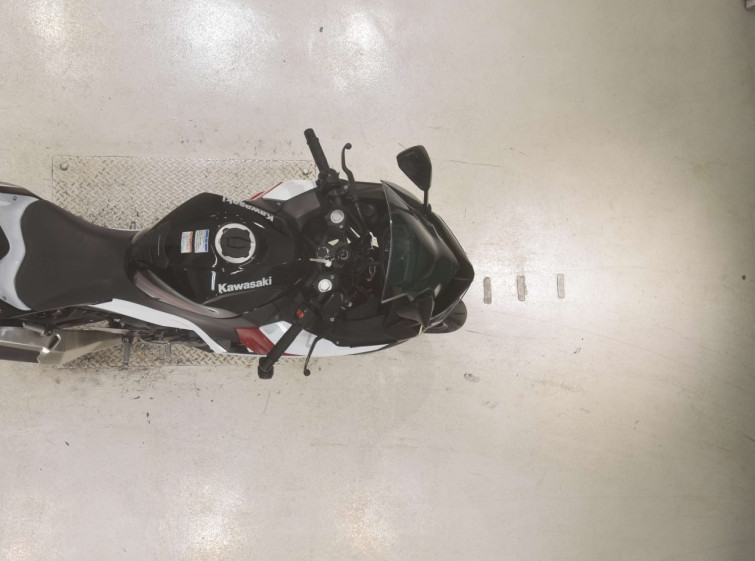 Мотоцикл Kawasaki NINJA400 з пробігом 22331 km