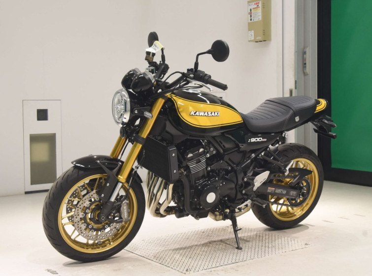 Мотоцикл Kawasaki Z900RS SE з пробігом 3122 km