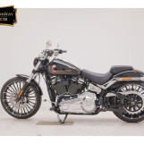 Мотоцикл HD FXBR1920 з пробігом 4 km