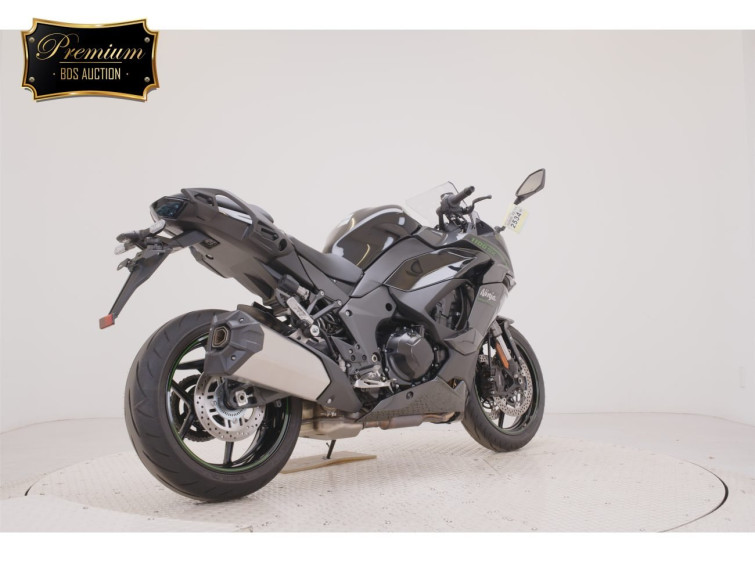 Мотоцикл Kawasaki NINJA1100SX с пробегом 423 km