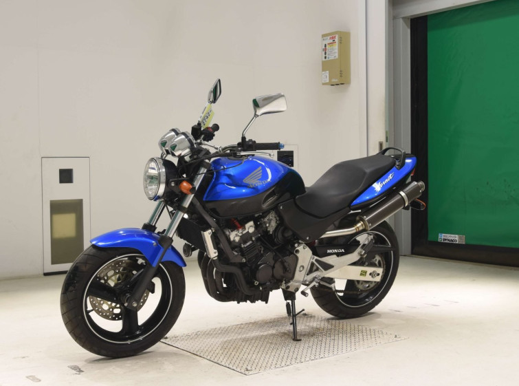 Мотоцикл Honda HORNET CB250F с пробегом 3276 km