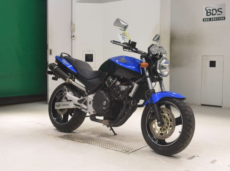 Мотоцикл Honda HORNET CB250F с пробегом 3276 km