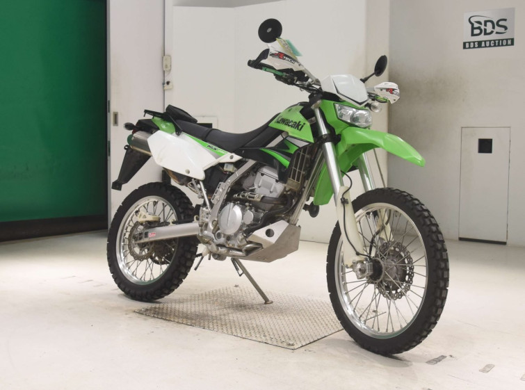 Мотоцикл Kawasaki KLX250 з пробігом 18252 km
