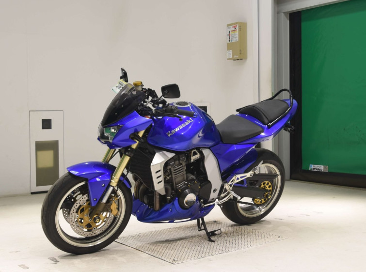 Мотоцикл Kawasaki Z1000