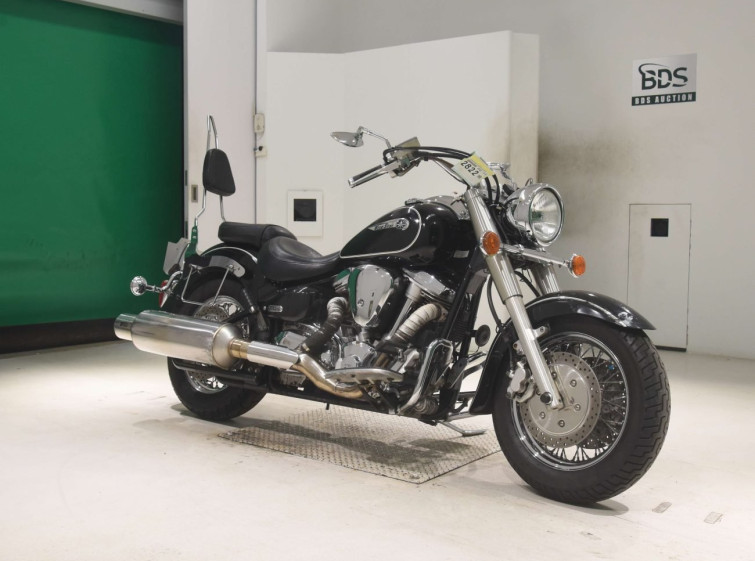 Мотоцикл Yamaha ROADSTAR XV1600