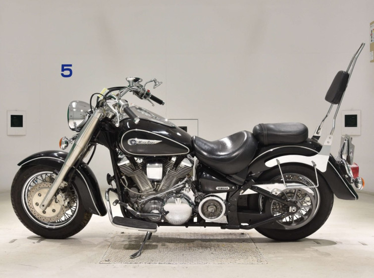 Мотоцикл Yamaha ROADSTAR XV1600