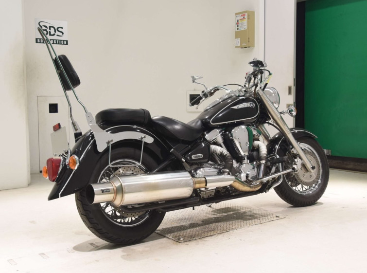 Мотоцикл Yamaha ROADSTAR XV1600