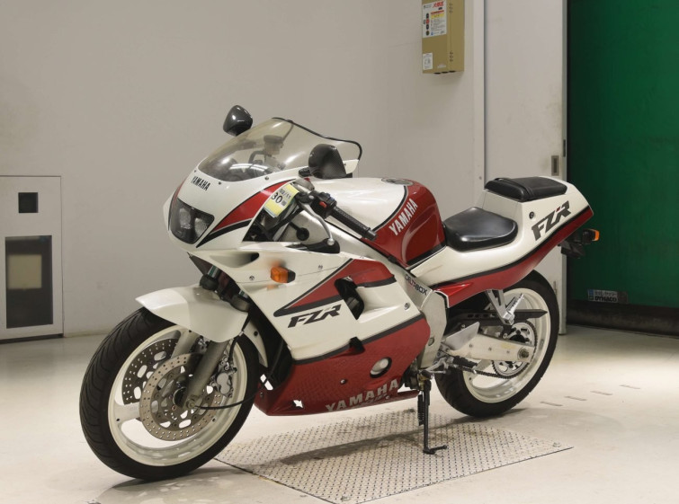 Мотоцикл Yamaha FZR250R