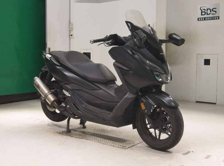 Мотоцикл Honda FORZA с пробегом 37239 km