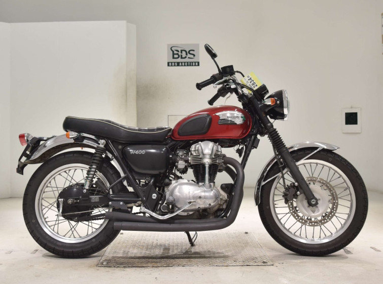 Мотоцикл Kawasaki W400 з пробігом 29058 km