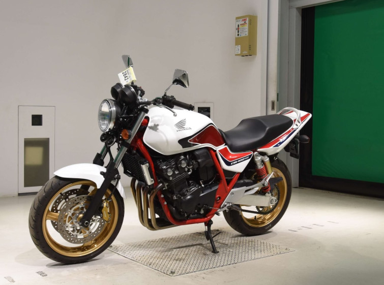 Мотоцикл Honda CB400SF с пробегом 8207 km