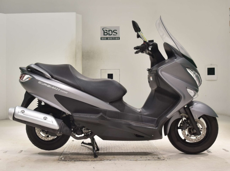 Мотоцикл Suzuki BURGMAN200 з пробігом 20191 km