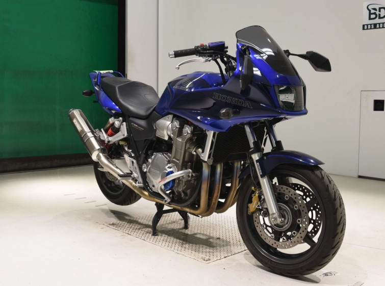 Мотоцикл Honda CB1300SF BOLDOR з пробігом 10704 km