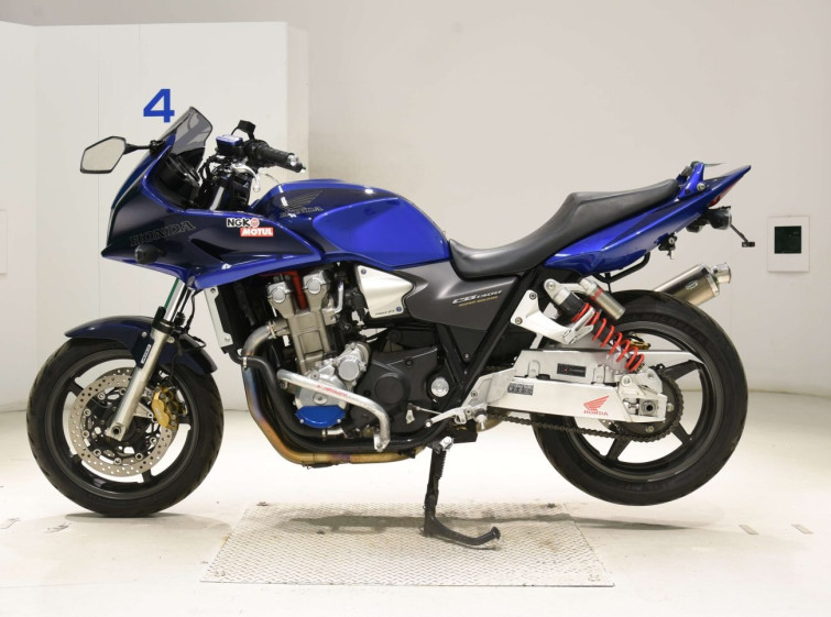 Мотоцикл Honda CB1300SF BOLDOR з пробігом 10704 km