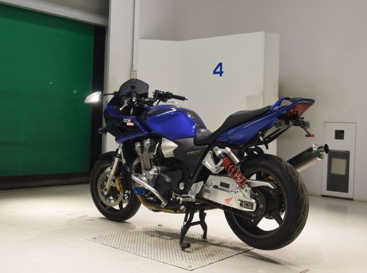 Мотоцикл Honda CB1300SF BOLDOR з пробігом 10704 km