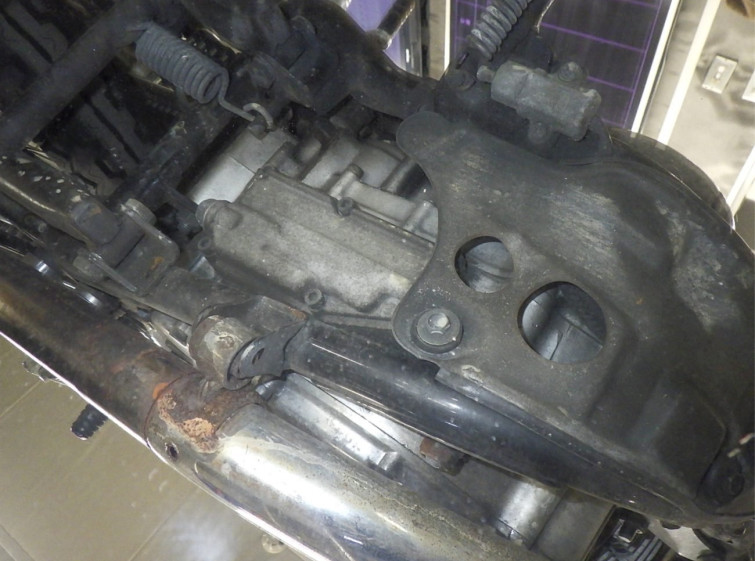 Мотоцикл Yamaha SR400 с пробегом 2561 km