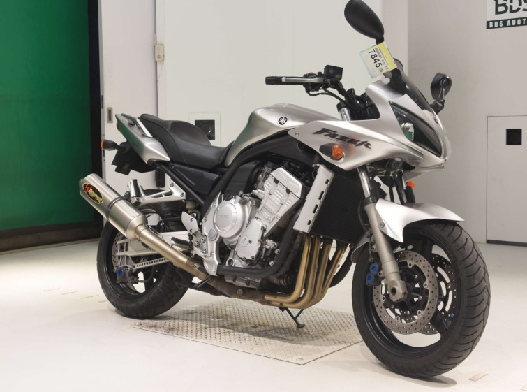 Мотоцикл Yamaha FZS1000 FAZER