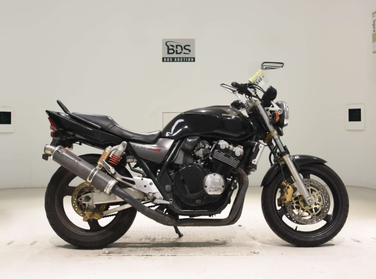 Мотоцикл Honda CB400SFV