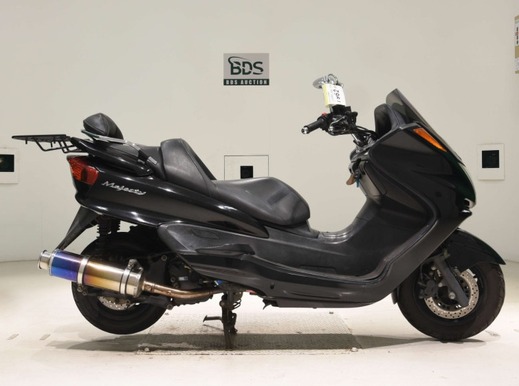 Мотоцикл Yamaha MAJESTY 250C с пробегом 35213 km