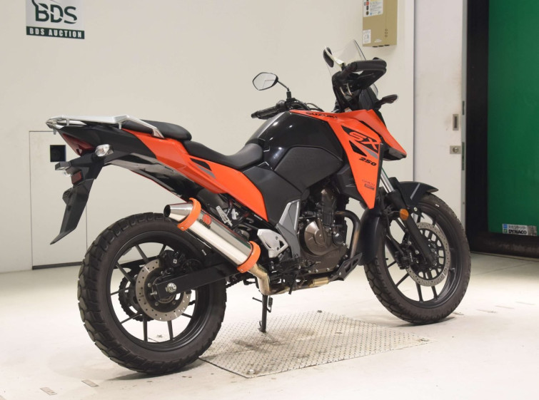 Мотоцикл Suzuki v- strom 250sx з пробігом 3283 km