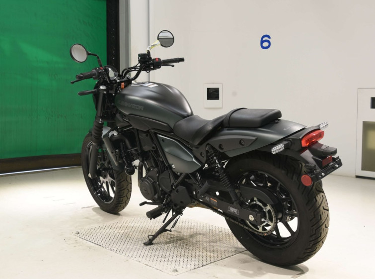 Мотоцикл Kawasaki ELIMINATOR400-3SE с пробегом 4343 km