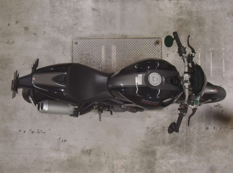 Мотоцикл Ducati MONSTER 1100EVO з пробігом 26524 km