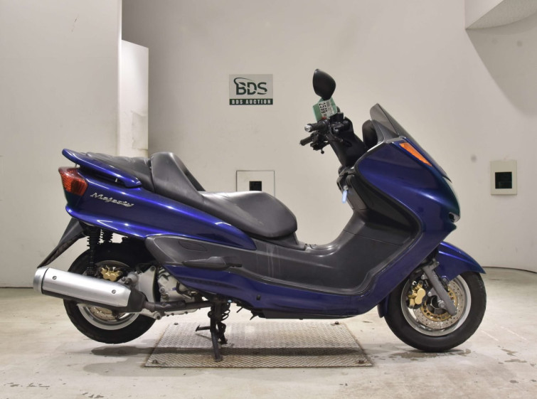 Мотоцикл Yamaha MAJESTY 250 з пробігом 23226 km