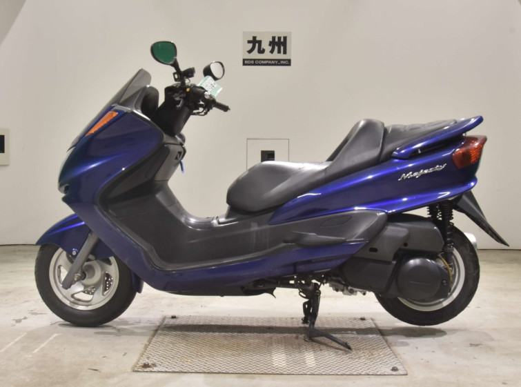 Мотоцикл Yamaha MAJESTY 250 з пробігом 23226 km