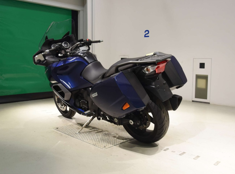 Мотоцикл Triumph TROPHY 1215SE з пробігом 19162 km