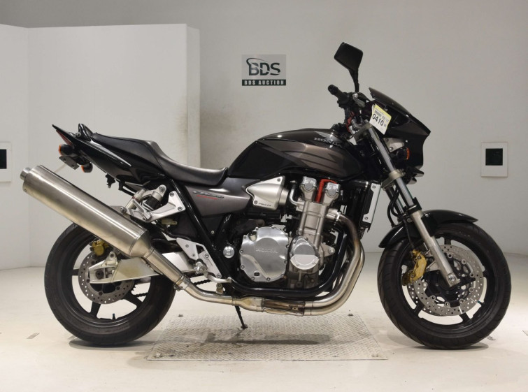 Мотоцикл Honda CB1300SF с пробегом 49938 km