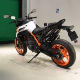 Мотоцикл KTM 890 DUKE R с пробегом 10949 km