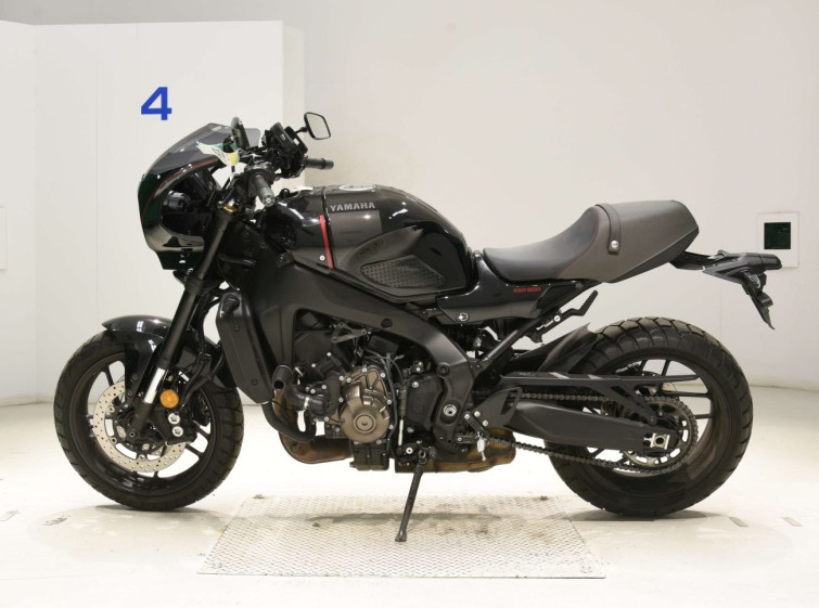 Мотоцикл Yamaha XSR900 з пробігом 16893 km