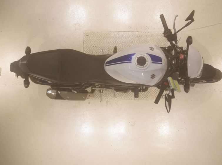 Мотоцикл Suzuki SV650A з пробігом 7873 km