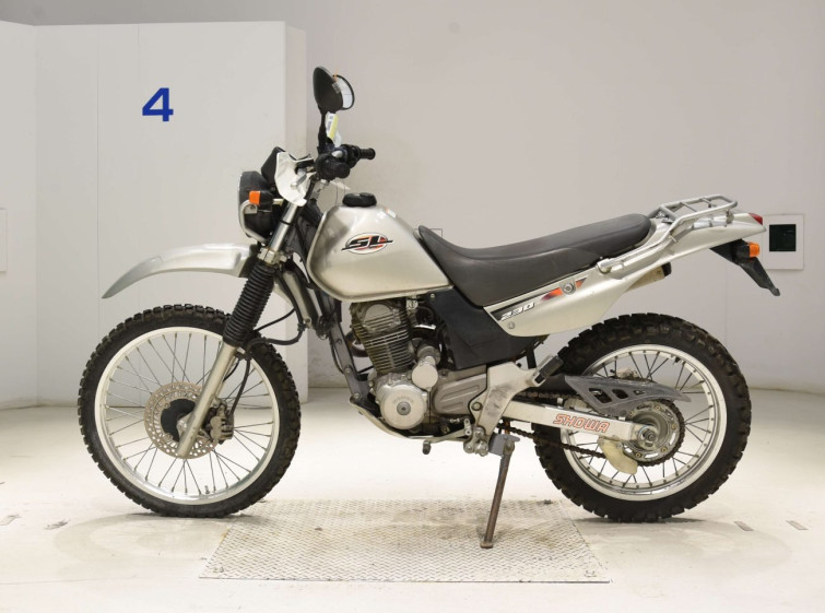 Мотоцикл Honda SL230 з пробігом 14928 km