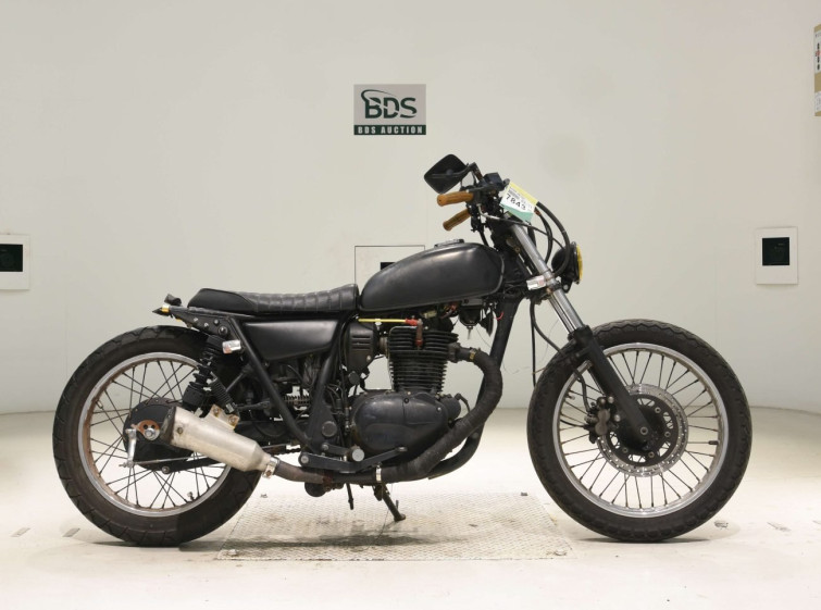 Мотоцикл Kawasaki 250TR с пробегом 8092 km